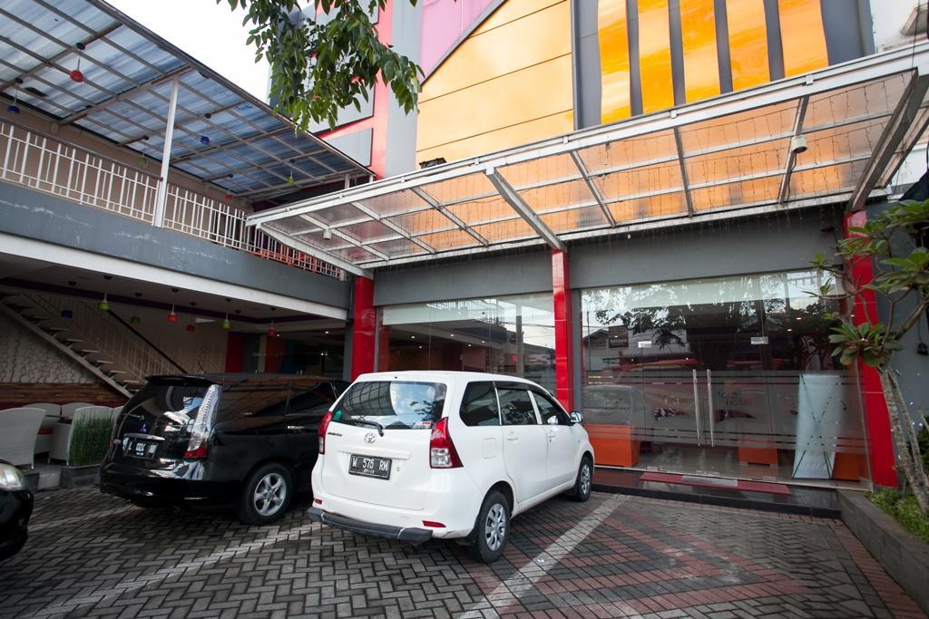 Hotel Reddoorz Near Hawaii Water Park 3*