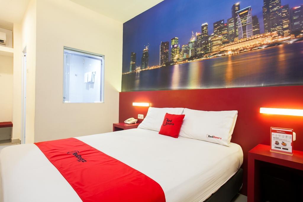 Reddoorz Near Hawaii Water Park 3* Malang